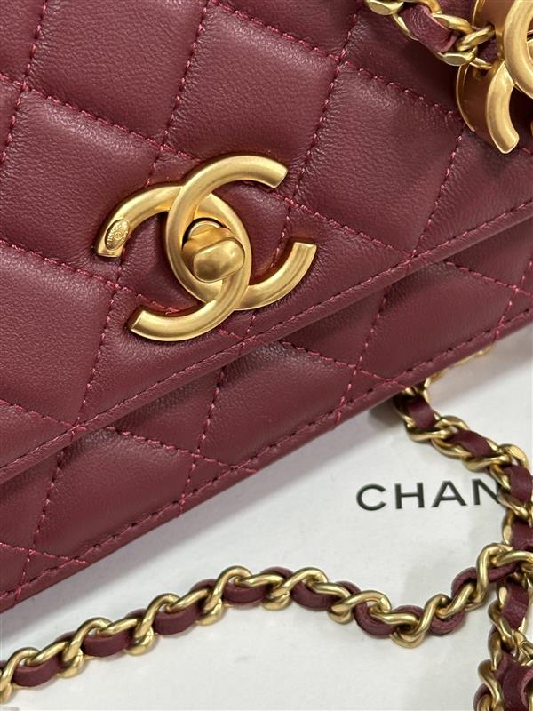 2026127205140615 700